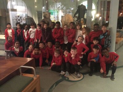 Image of Year 4 (Class 10) - History - Leeds City Museum Trip