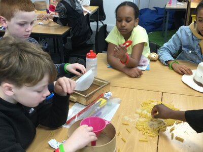 Image of Year 5 (Class 15) - Science - Separating Mixtures
