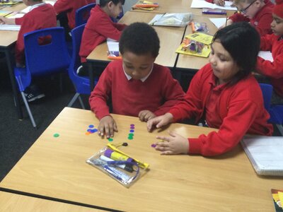 Image of Year 2 (Class 6) - Maths - 1 Digit Numbers