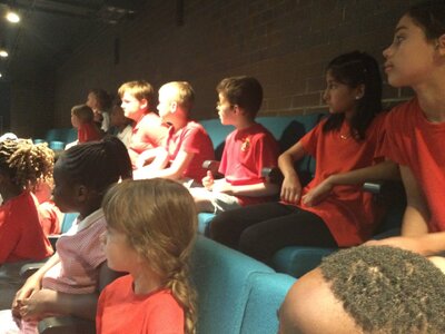 Image of Year 4 (Class 10) - West Yorkshire Playhouse Trip
