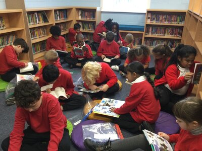 Image of Year 4 (Class 11) - English - Library Visit
