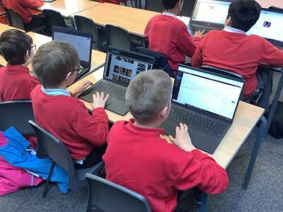 Image of Year 6 - ICT Club - Developing Wikipedia Pages