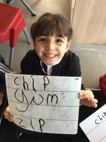 Image of Reception (Class 1) - Phonics & Simple Words