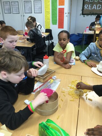 Image of Year 5 (Class 15) - Science - Separating Mixtures