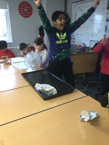 Image of Year 6 (Class 16) - Science - Water Resistance